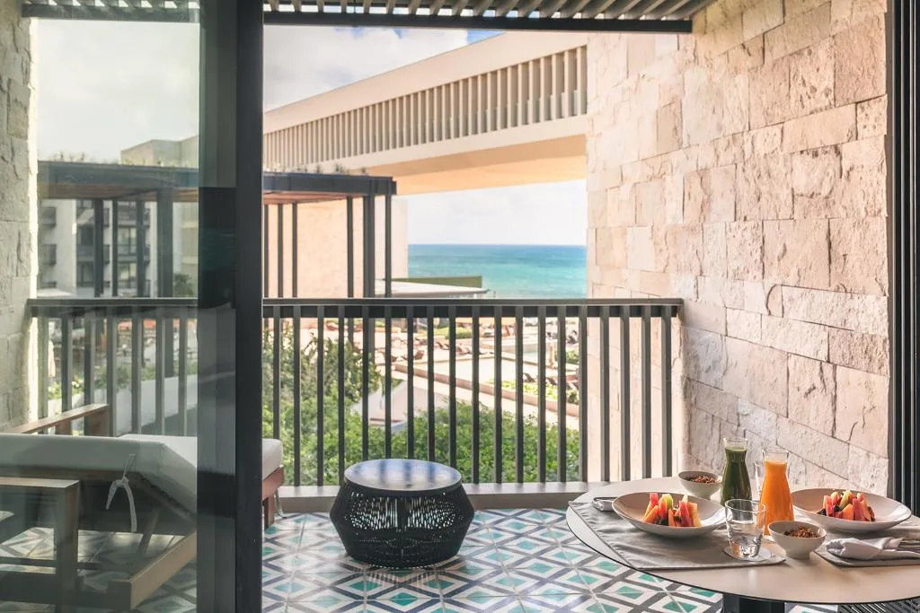 DOUBLE OCEAN VIEW KING BED Room, Devossion by Live Aqua Playa del Carmen AI Only Ad, Playa Del Carmen