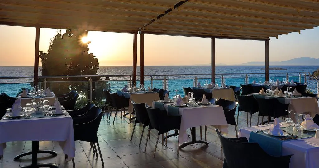 Restaurant, Sealight Resort Hotel, Izmir