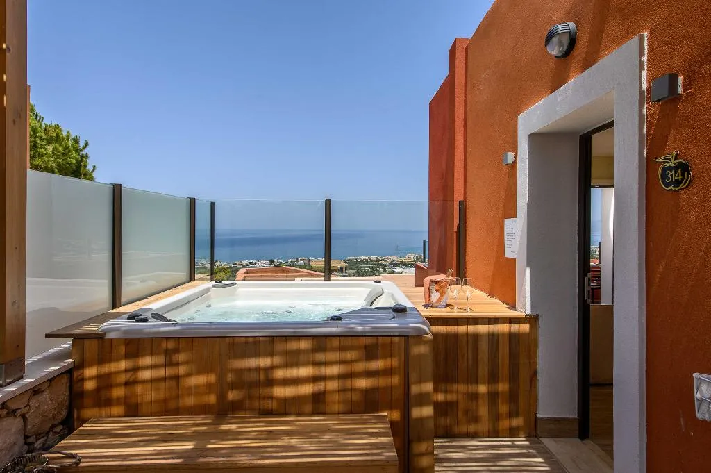 SUITE WITH JACUZZI Room, Esperides Resort Crete, Crete