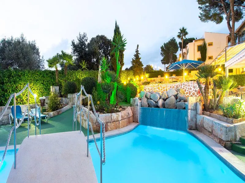 Pool, Ona Aucanada, Majorca