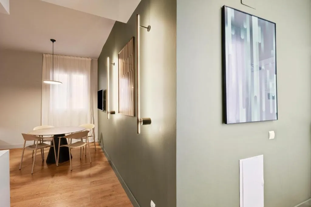 Room, B&B Apartamentos Madrid Centro Fuencarral 46, Madrid
