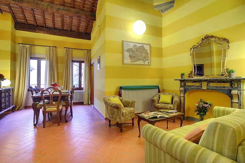 Room, Al Giglio Bottonato, Florence