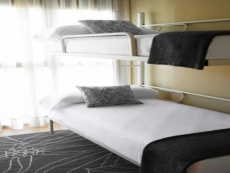 Room, Barcelona Apartment Gran de Gracia, Barcelona
