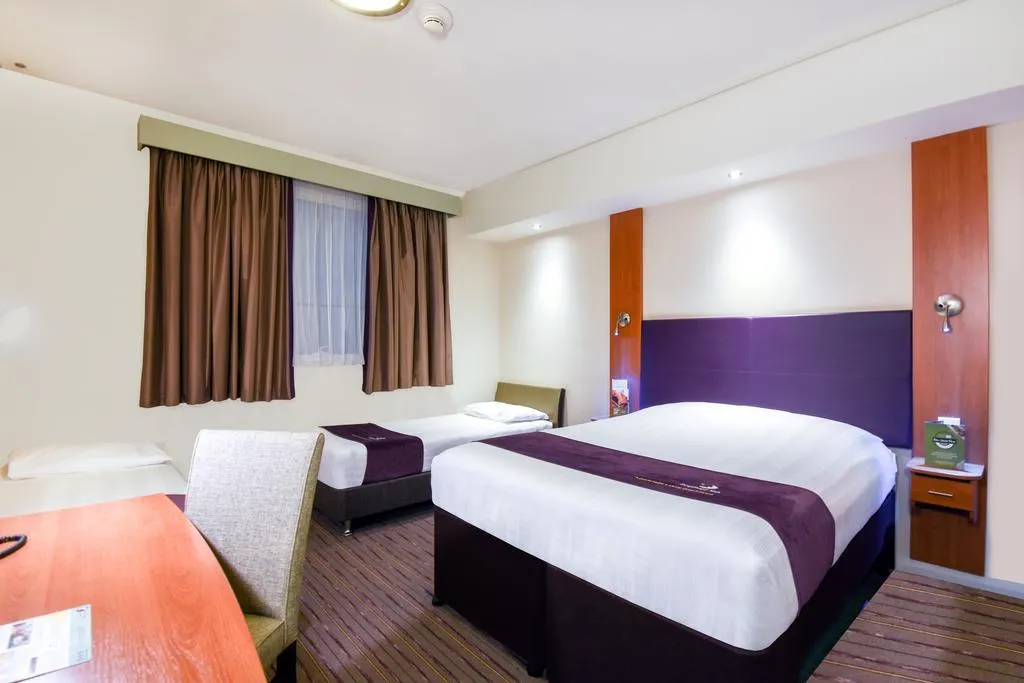 FAMILY ROOM STANDARD Room, Premier Inn Dubai Investments Park, Dubai