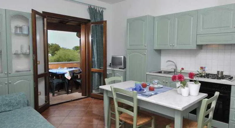 Room, Residence IL Faro, Olbia