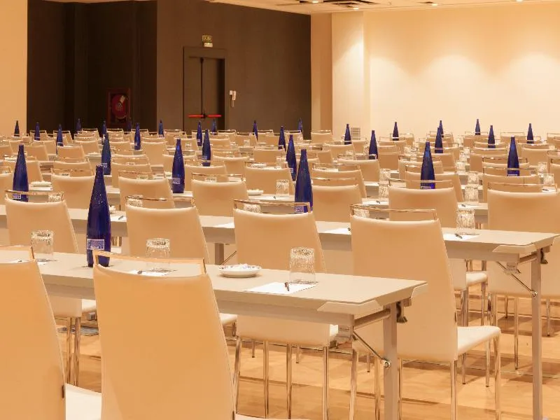Conferences, Marriott Hotel Madrid Auditorium, Madrid