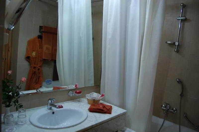 SINGLE STANDARD Room, Diplomat Hotel, Tunisia