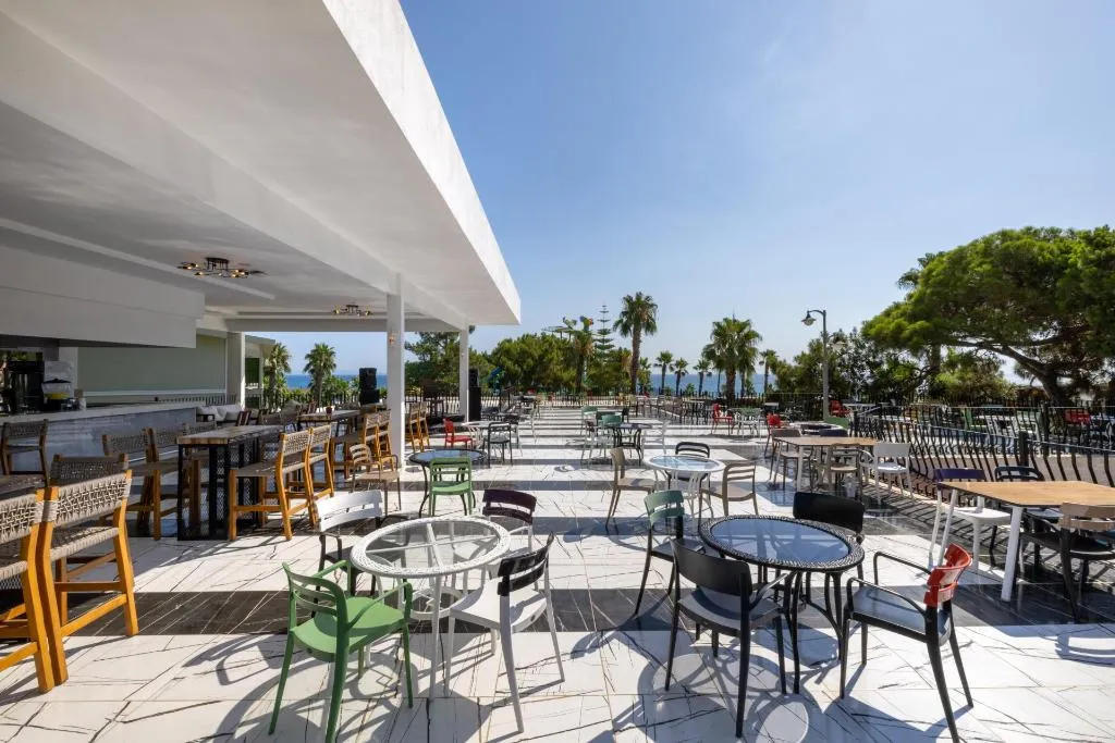 Bar, Crystal Flora Pearl Collection, Antalya