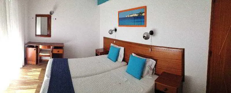 APARTMENT TWO BEDROOMS Room, Hotel Apartamento Rosamar I, Algarve