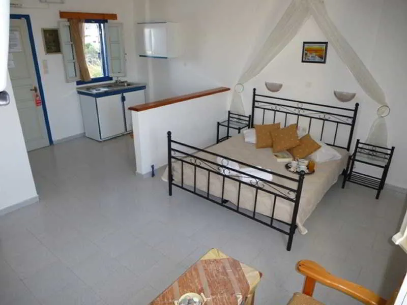 Room, Thira's Dolphin, Santorini