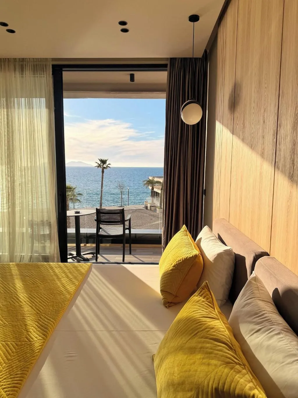 Room, Esbjerg Hotel, Kavaje