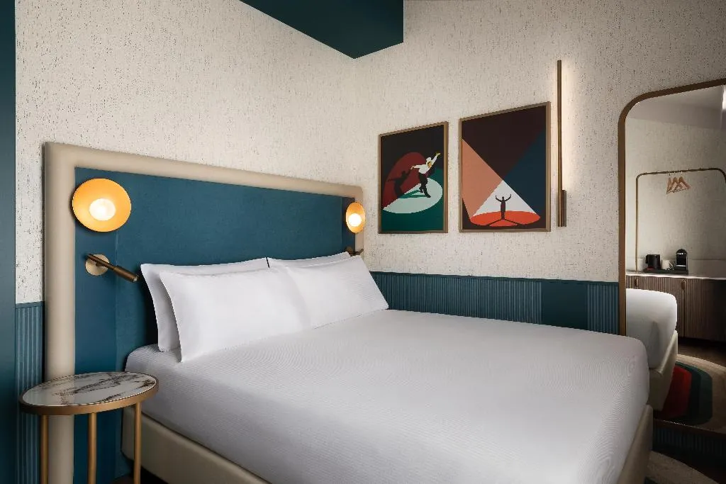 Room, Puccini Hotel Milan, Tapestry Collection by Hilton, Milan