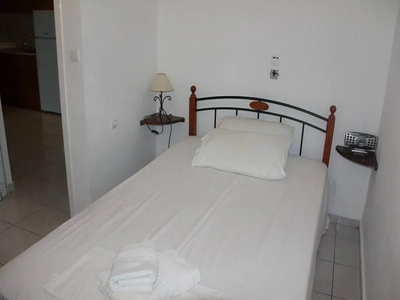 Room, Agnanti Studios, Kefallinia