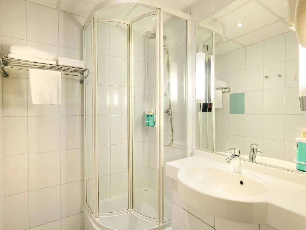 DOUBLE WITH DOUBLE BED Room, Novotel Gdansk Centrum, Gdansk