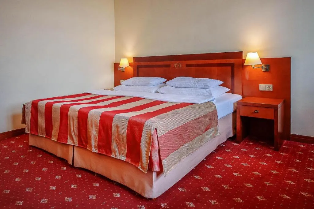 Double or Twin STANDARD Room, Villa, Prague