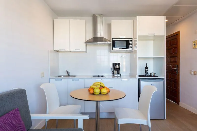 Room, Don Diego, Gran Canaria