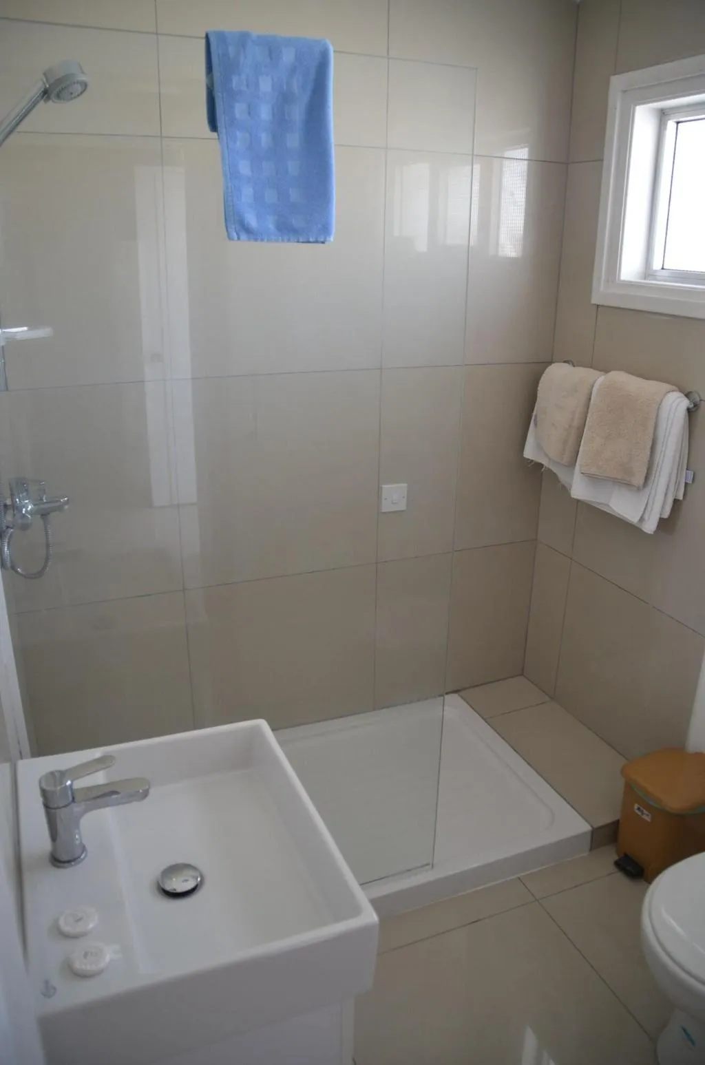 Room, Boronia, Cyprus