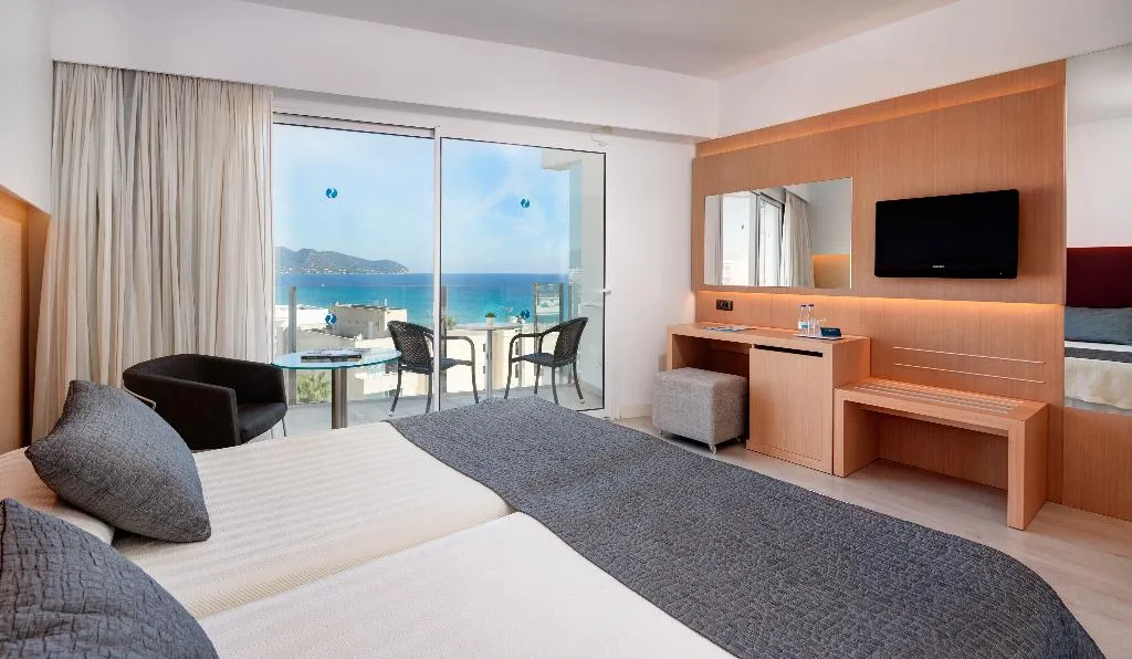 Double or Twin STANDARD Room, CM Playa del Moro, Majorca