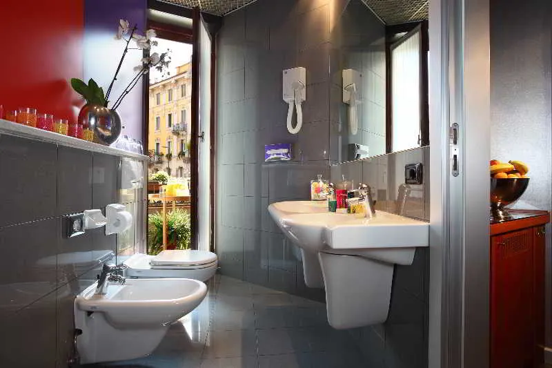 Room, Mediolanum, Milan