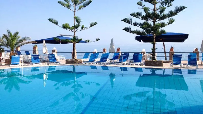 Pool, Hotel La Playa Blanca, Palermo