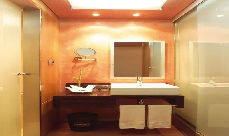 Room, Num Hotel, Costa Dorada