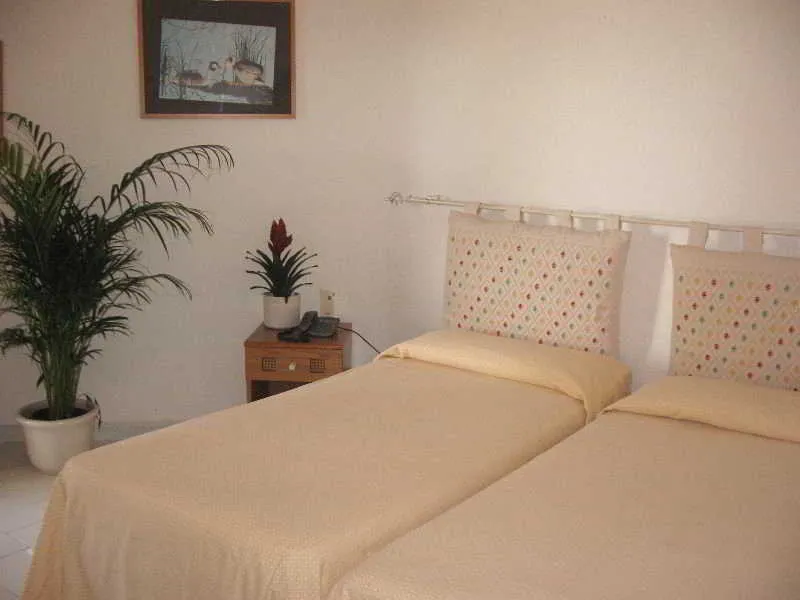 Room, Valdiola, Olbia