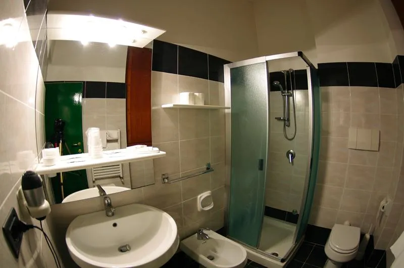 QUADRUPLE STANDARD Room, Hotel Iris Crillon, Rome