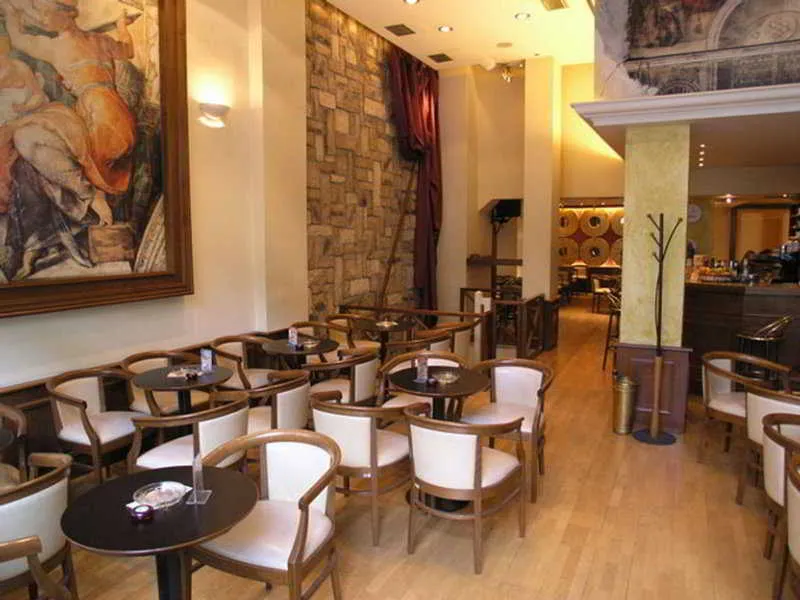 Bar, Athens City, Athens