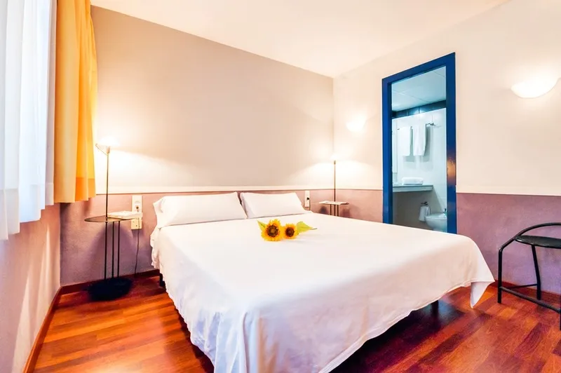 General view, Apartamentos Descartes, Barcelona