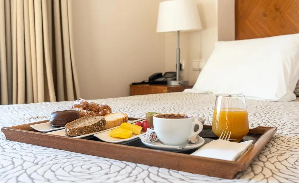 QUADRUPLE STANDARD Room, Sercotel Avenida Almeria, Costa Almeria