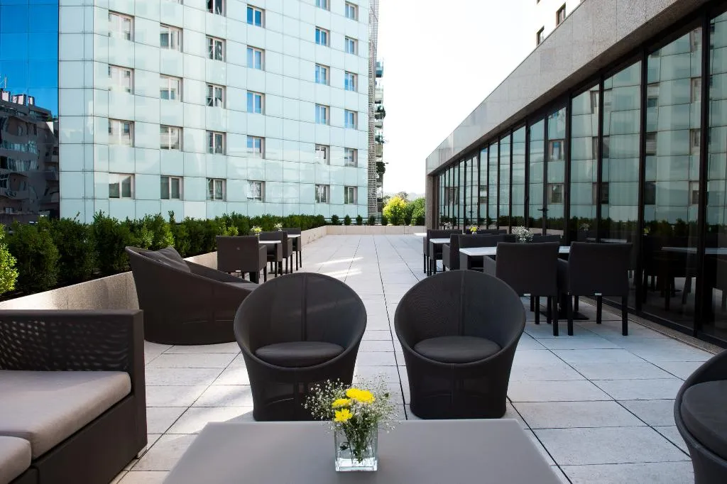 Terrace, SANA Metropolitan, Lisbon