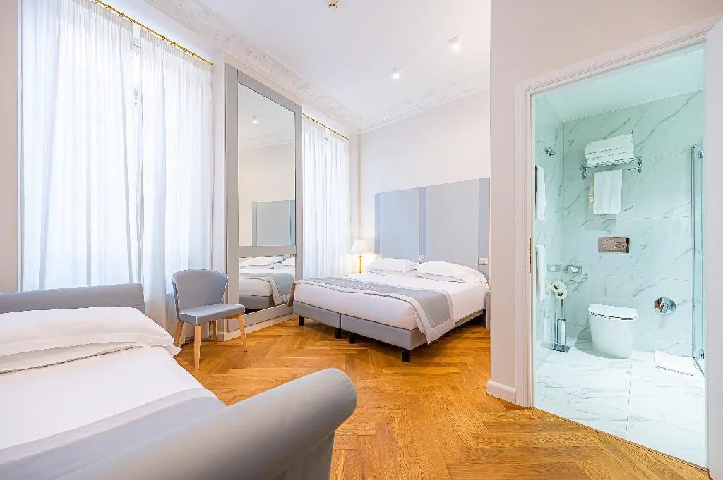 TRIPLE STANDARD Room, Hosianum Palace, Rome