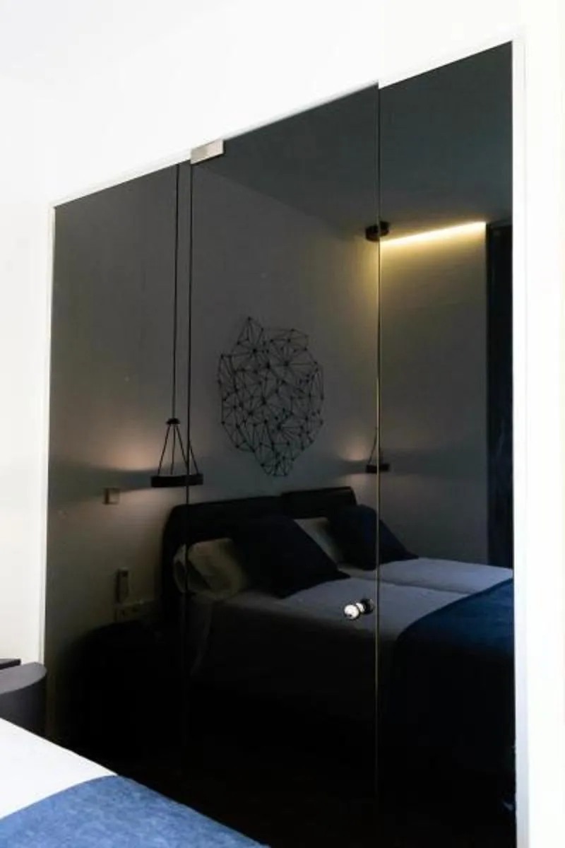 Room, El Siglo, Valencia