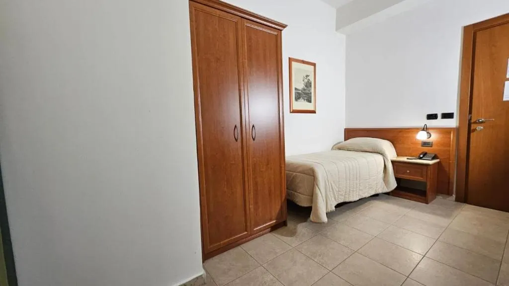 SINGLE STANDARD Room, GH Hotel & Restaurant, Palermo