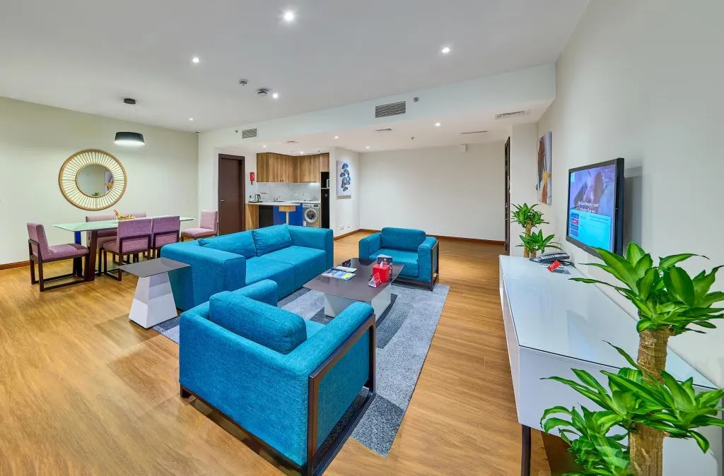 SUITE PARTIAL SEA VIEW Room, Ramada Hotel & Suites by Wyndham JBR, Dubai