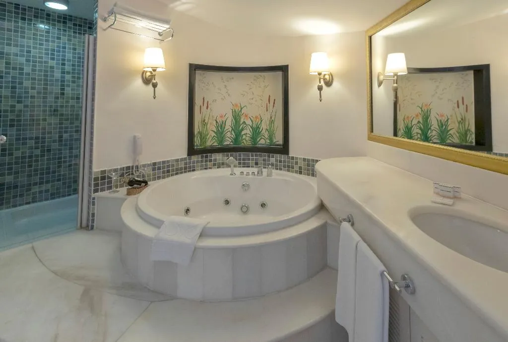 FAMILY ROOM WITH JACUZZI Room, Starlight Resort Hotel, Antalya
