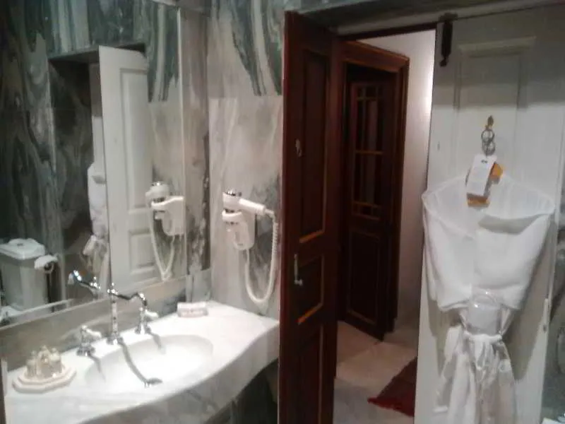Room, Palais Bayram, Tunisia