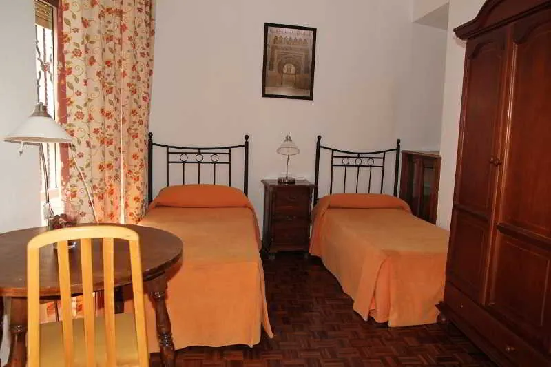 Room, Pension Catedral, Seville