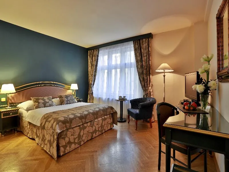 Double or Twin STANDARD Room, Elysee Hotel Prague, Prague