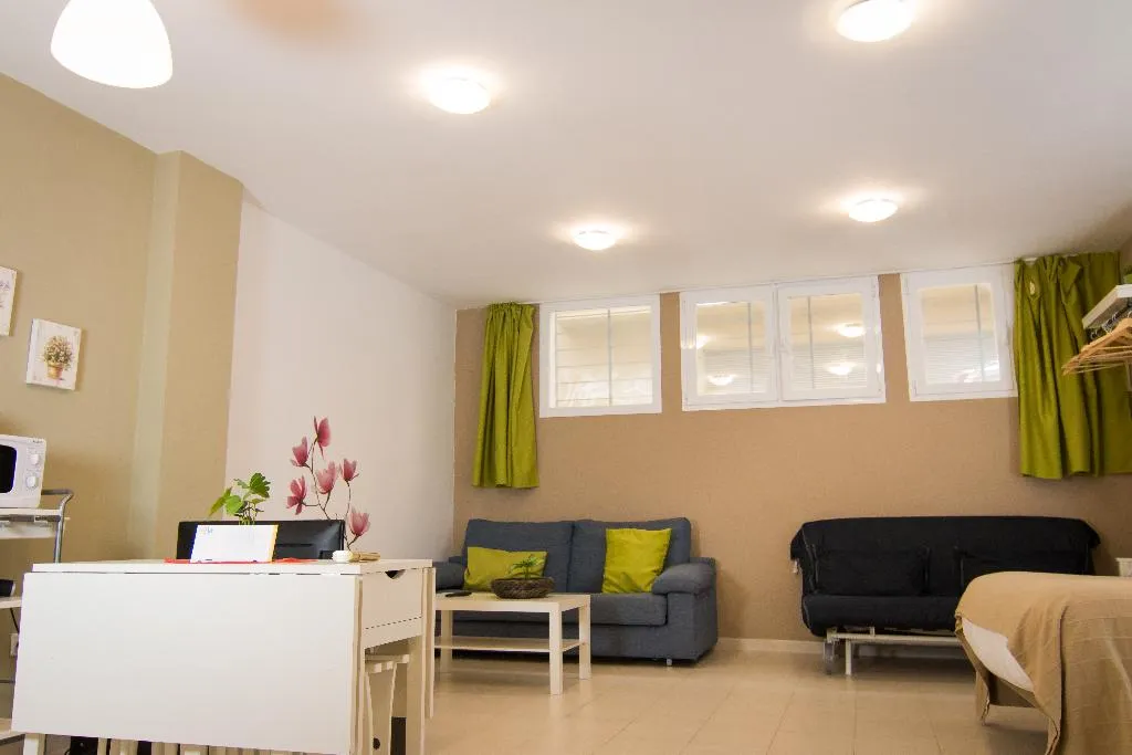 STUDIO BASIC Room, Holidays2Malaga Studios Mena, Costa Del Sol