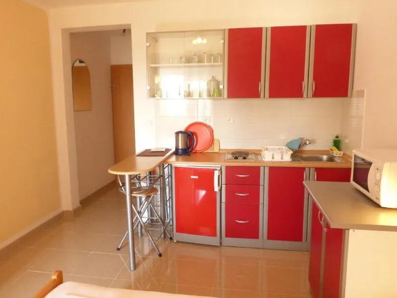 APARTMENT CAPACITY 3 Room, Studios Ruza, Split