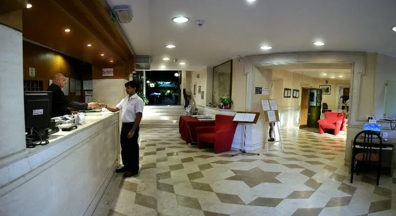 Lobby, Delle Muse, Rome