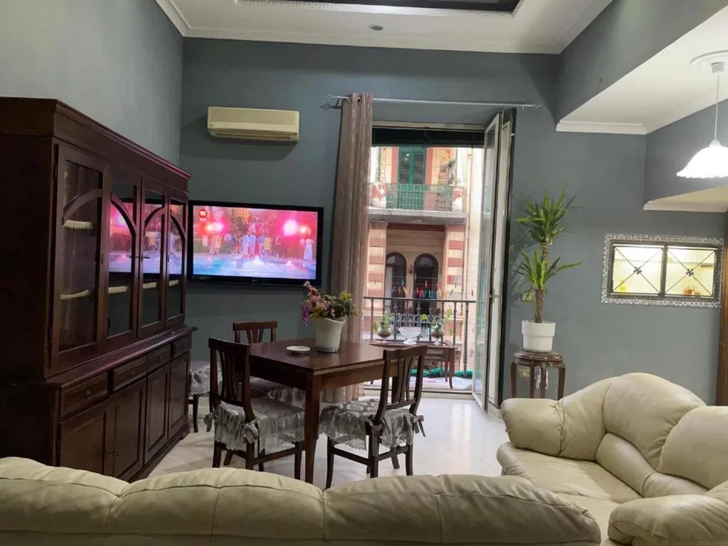 APARTMENT CITY VIEW ONE BEDROOM Room, Iris, Naples