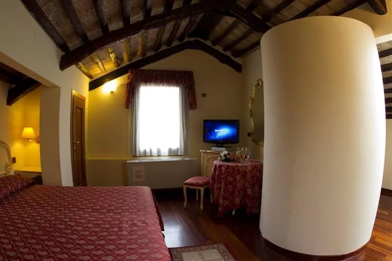 General view, Locanda Poste Vecie, Venice