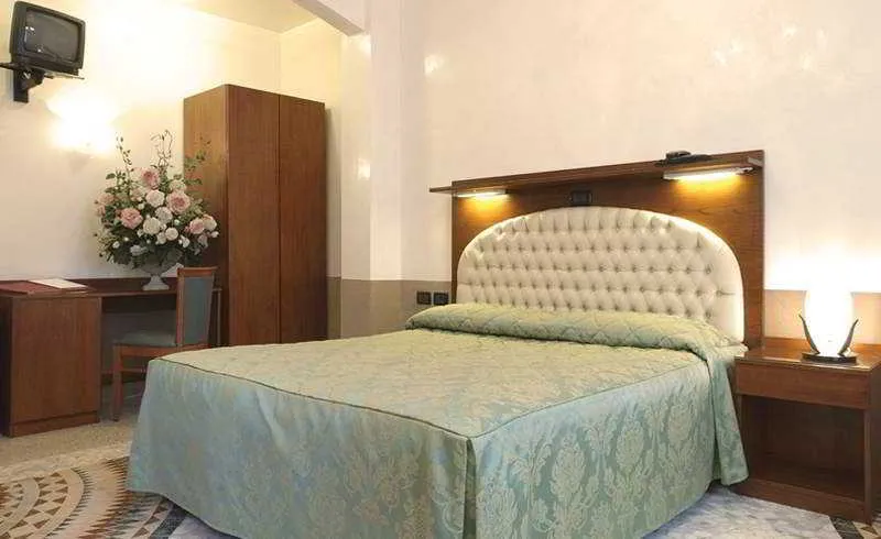 Room, Atlantide, Venice