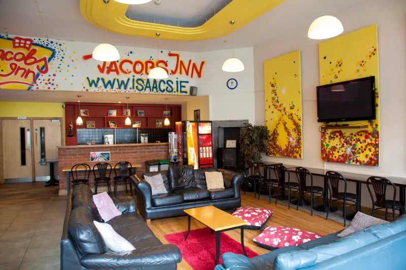 Bar, Jacobs Inn, Dublin