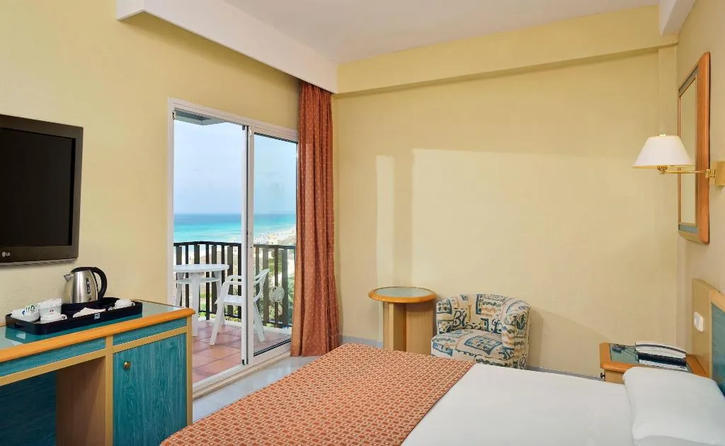 Double or Twin WITH VIEWS Room, Sol Milanos Pinguinos, Menorca