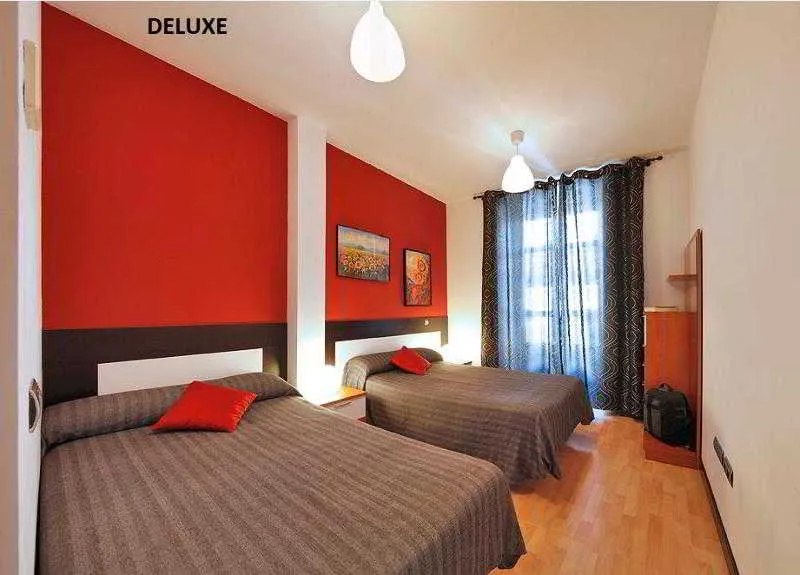 Room, Apartamentos El Tiempo, Madrid