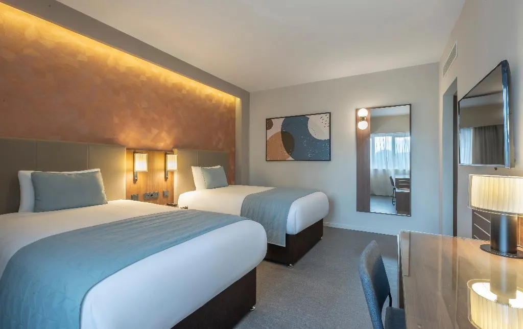 Double or Twin DELUXE Room, Hotel Riu Plaza The Gresham Dublin, Dublin