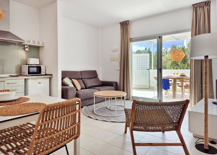 Apartaments Proa Es Pujols, Ibiza
